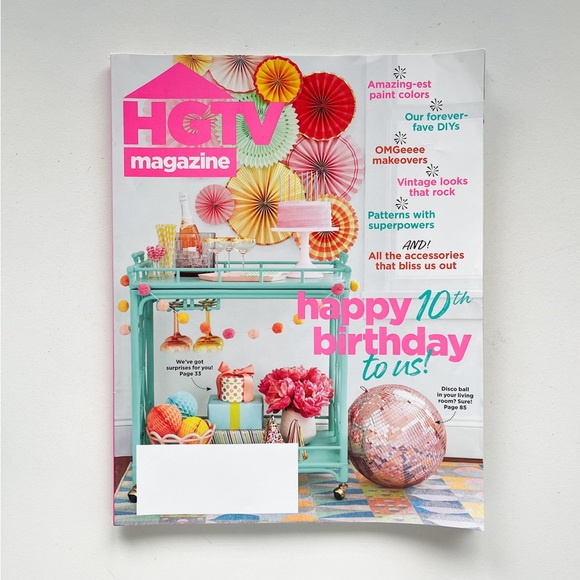 HGTV Magazine Lot Of 5 -  2021 April, Oct, & Nov - 2022 Jan/Feb & March/April - Picture 6 of 7